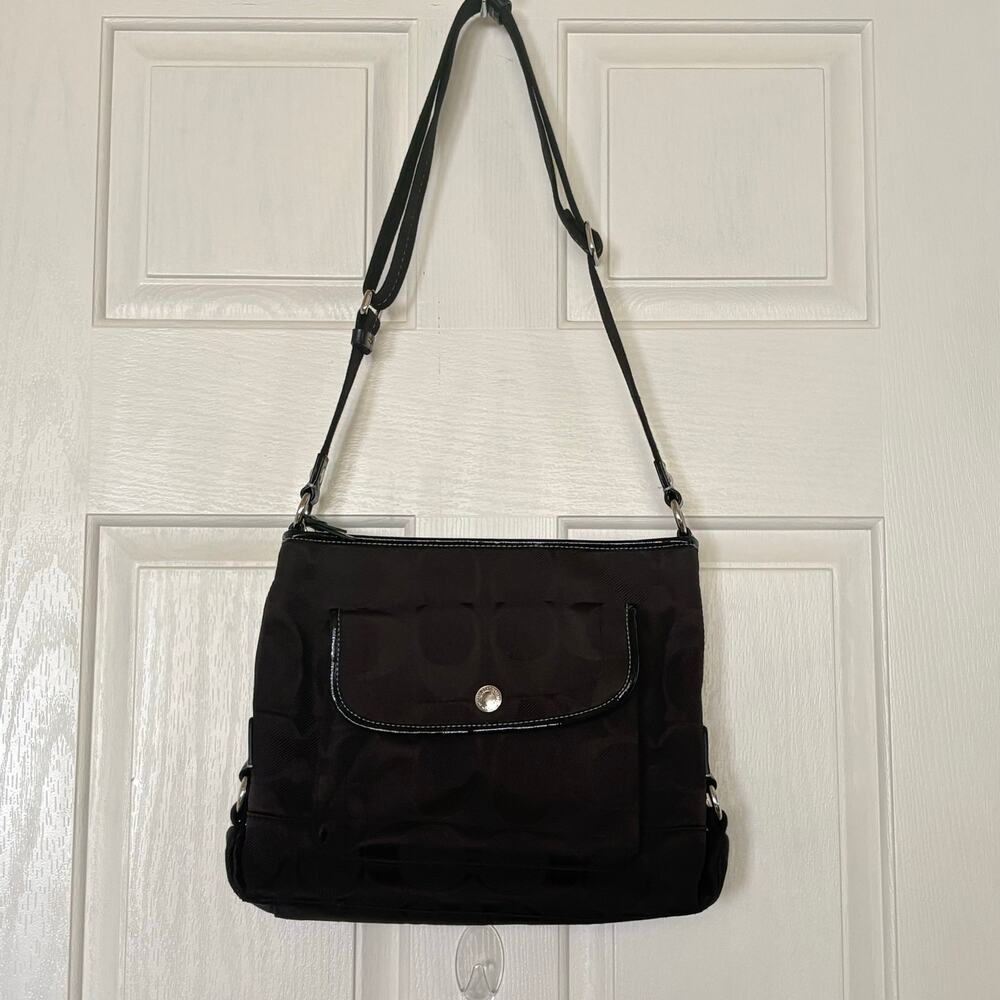 Vtg. Coach Ashley Signature Shoulder/Crossbody Purse 2012